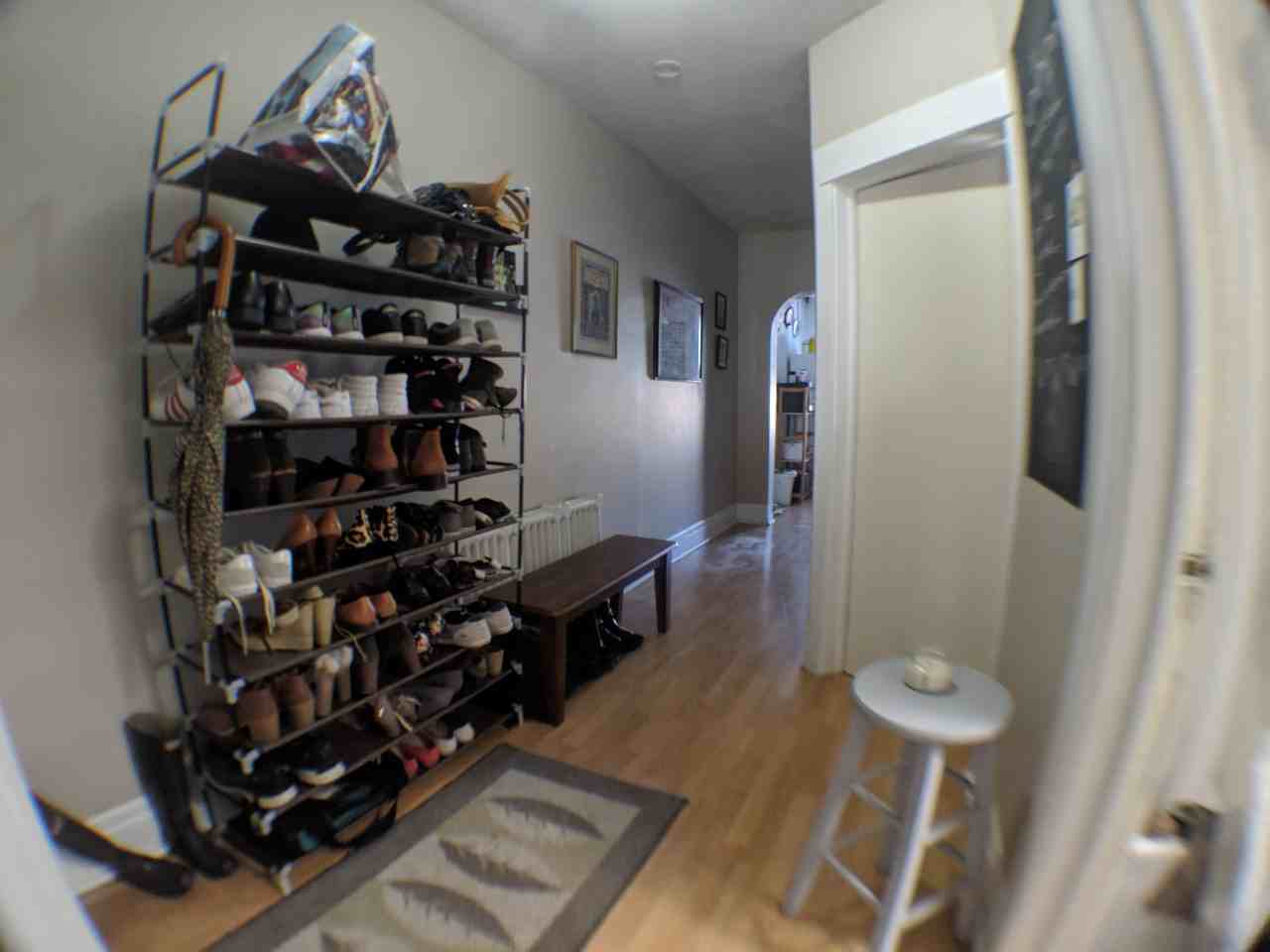 1568 Bloor Street West - Photo 4 of 10