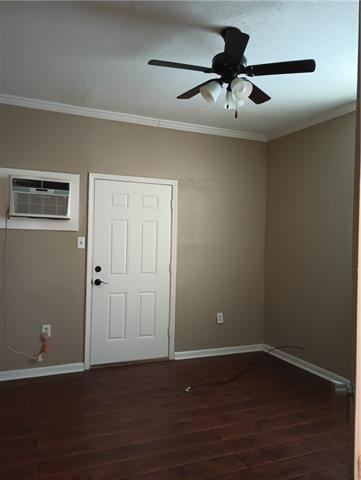 3517 4th  St #A - Photo 3 of 10