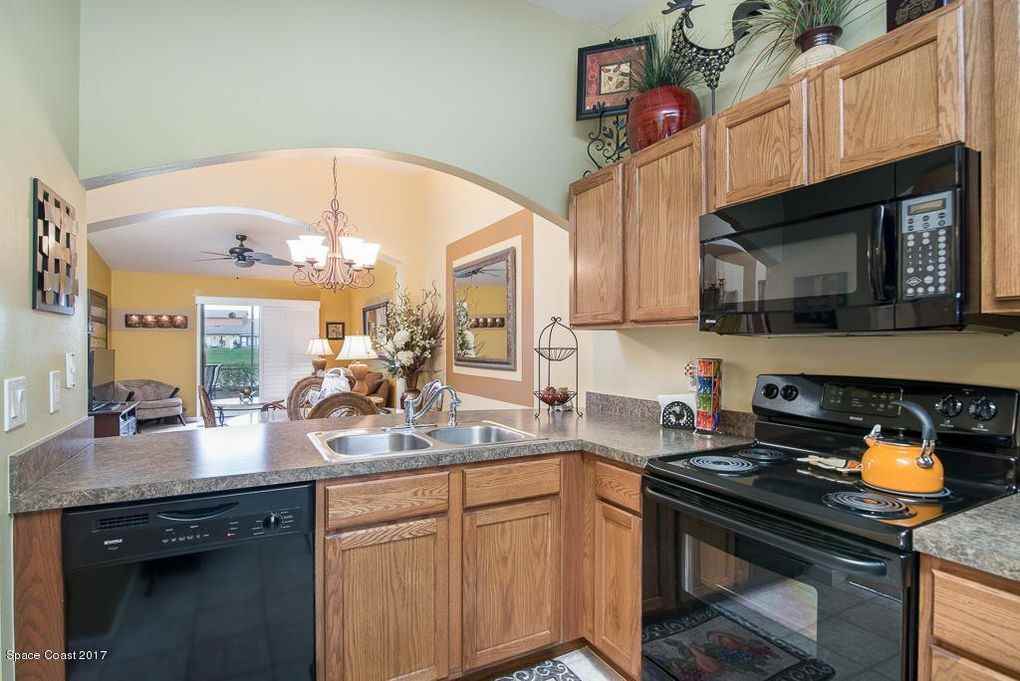 4590 Radiant Way #103 - Photo 7 of 10