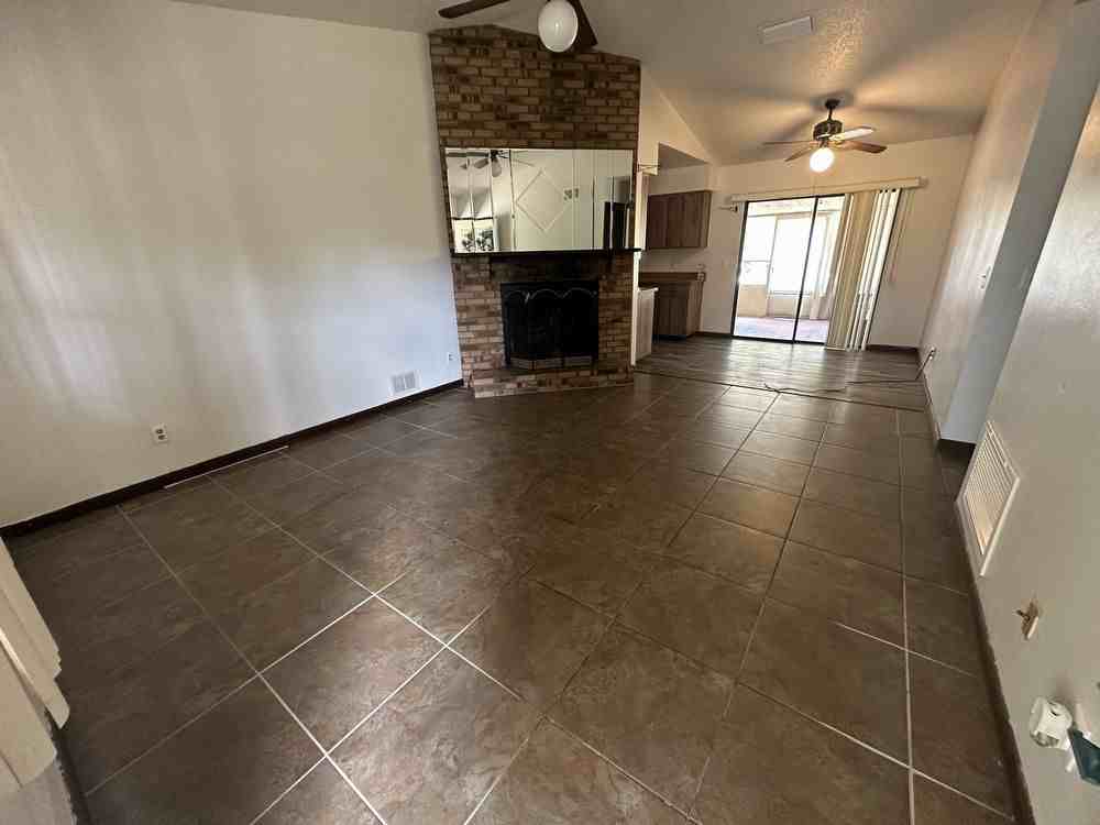 1771 West Pkwy - Photo 3 of 27