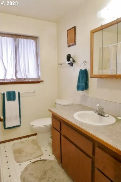 3203 N Union St #NA - Photo 2 of 4