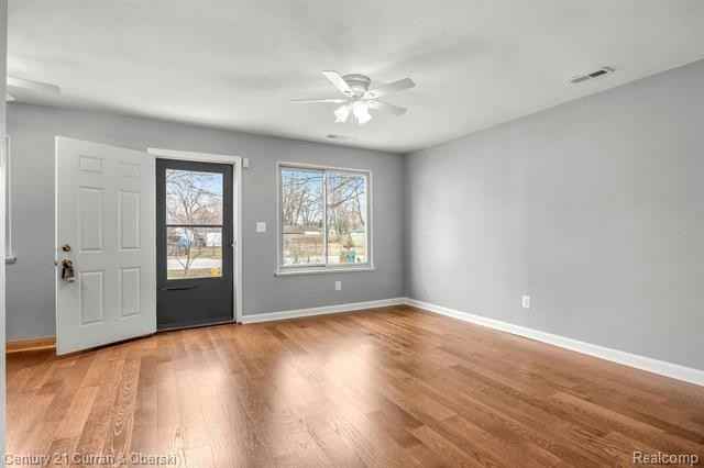 20136 Westpoint Ave - Photo 3 of 26