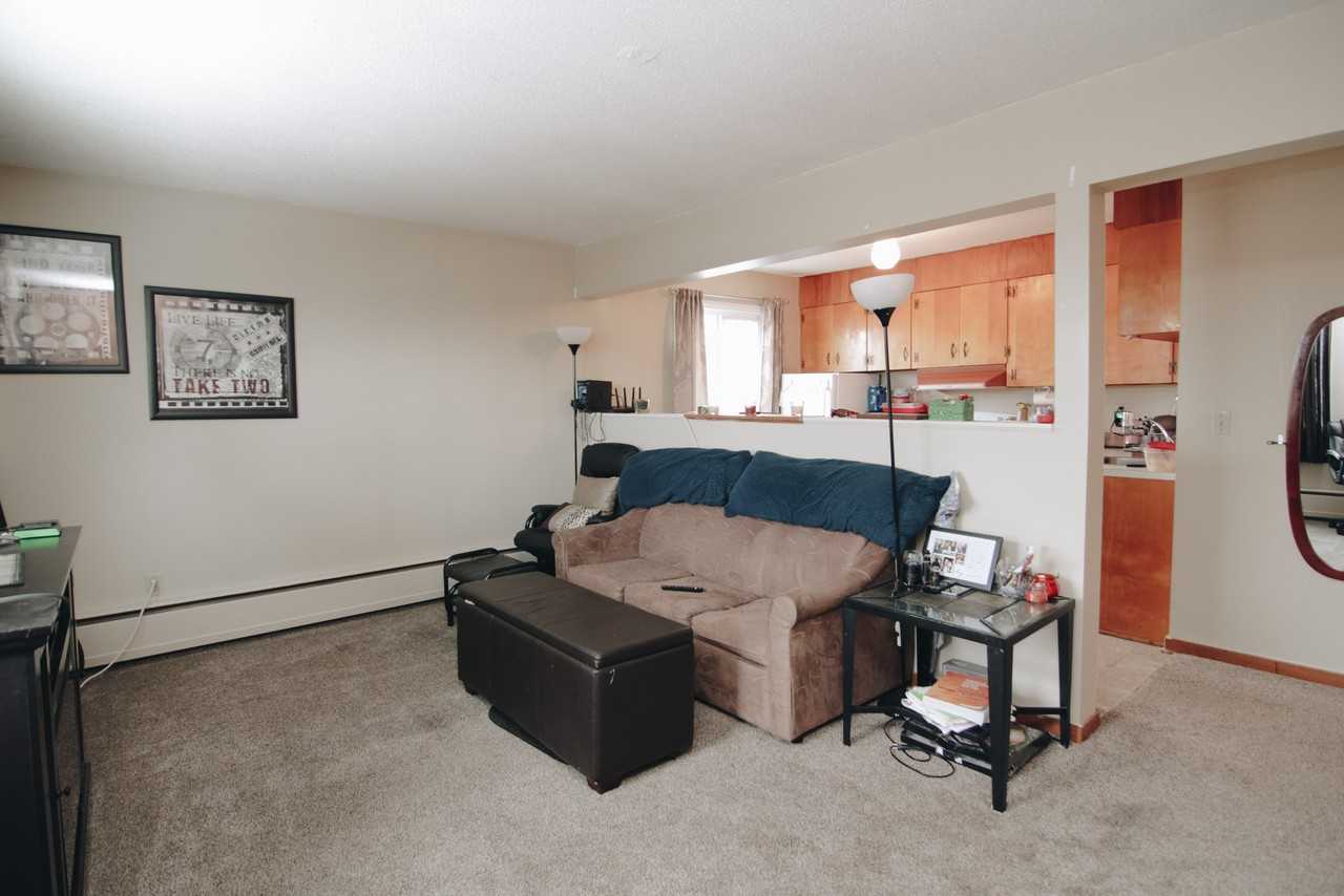 1305 23rd Ave Apartments in Hillsdale, Regina, SK S4S 3S4 Zumper