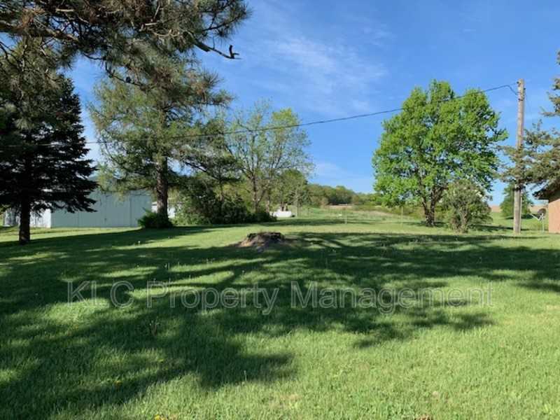 36093 Tabor Rd - Photo 6 of 34