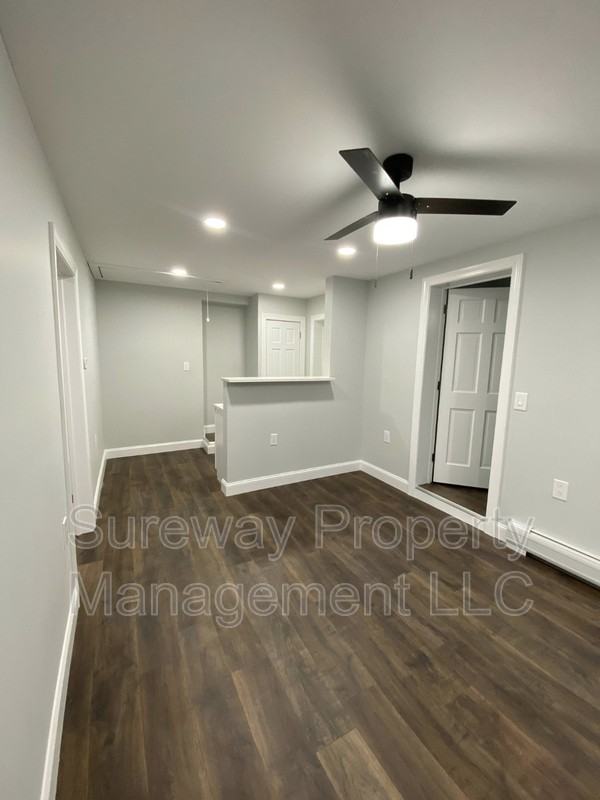 1410 Lawrence Rd - Photo 3 of 13