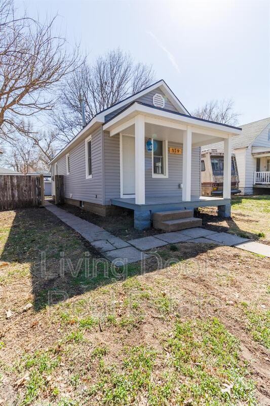 519 C St - Photo 2 of 22