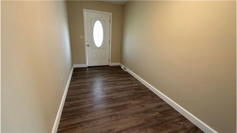 4505 Scioto Dr - Photo 2 of 19