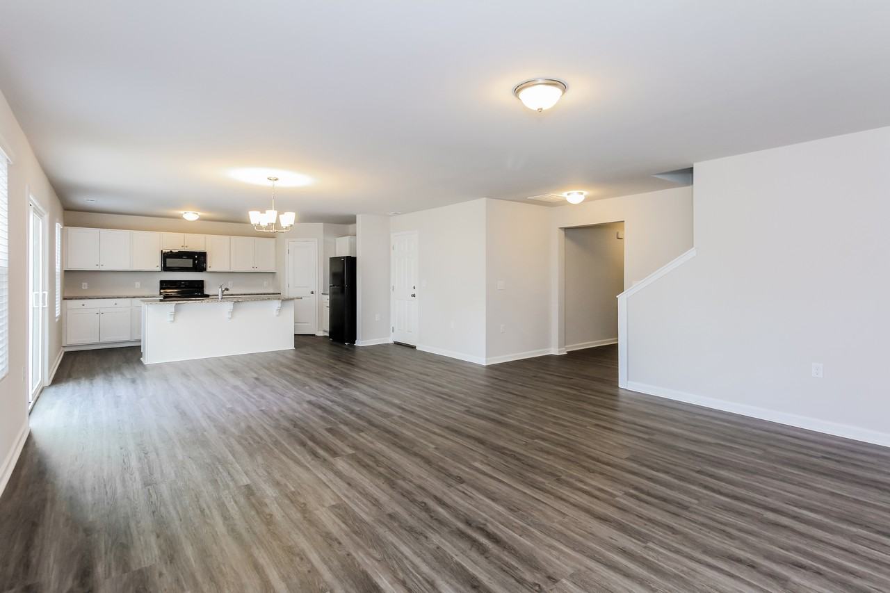 2908 Ember Brook Ct - Photo 2 of 14