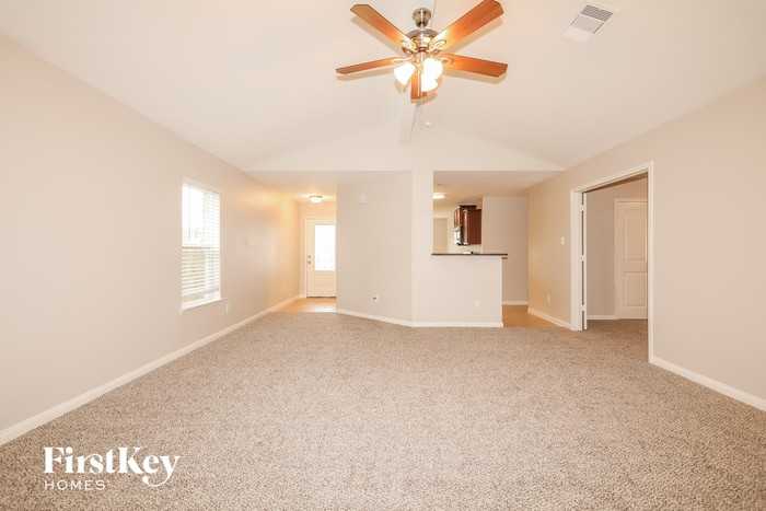 20902 Bastion Settle Dr - Photo 2 of 15