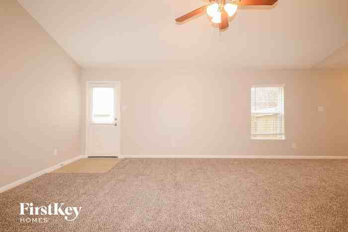 20902 Bastion Settle Dr - Photo 3 of 15