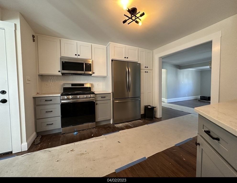 77 Capen St #2 - Photo 2 of 42