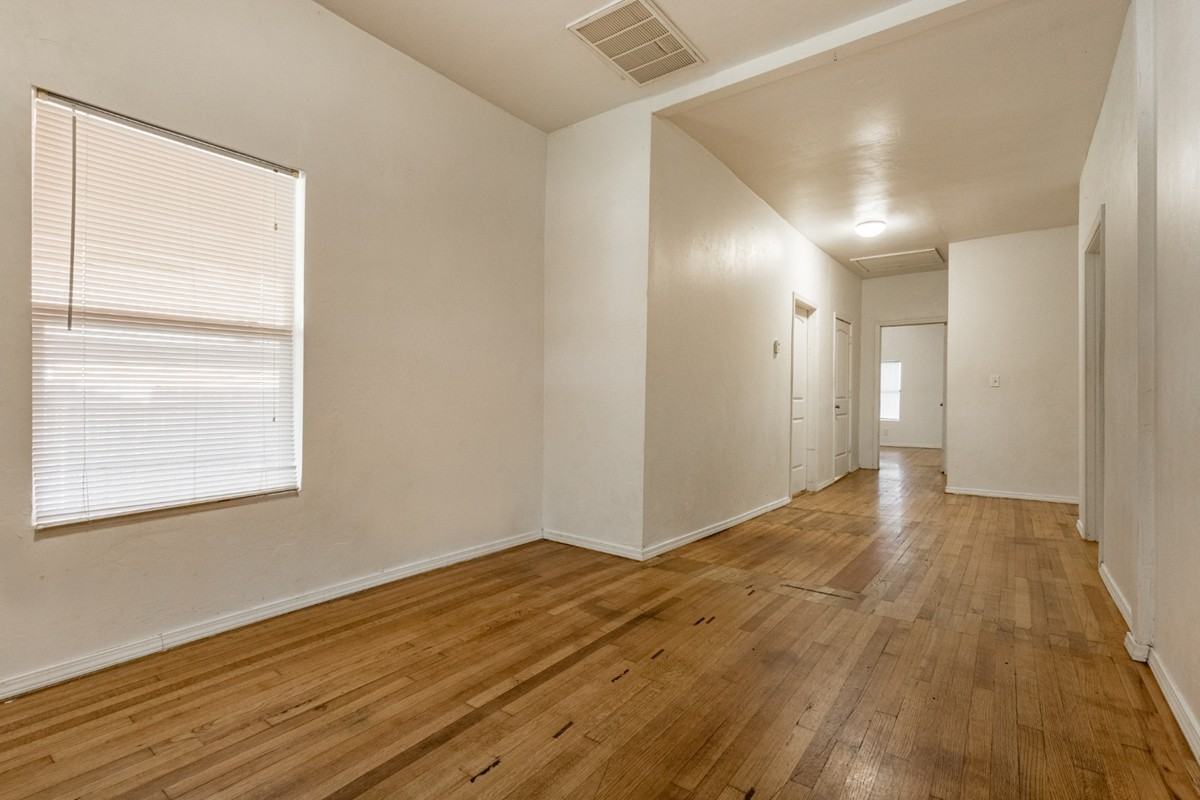 1704 Northwest 33rd Street #1 - Photo 2 of 12