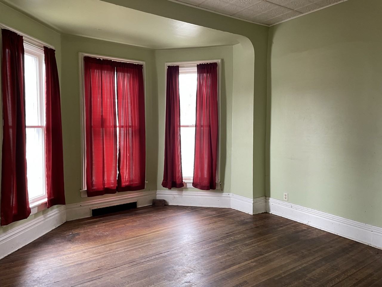 806 S Superior St #2-2023 - Photo 2 of 6