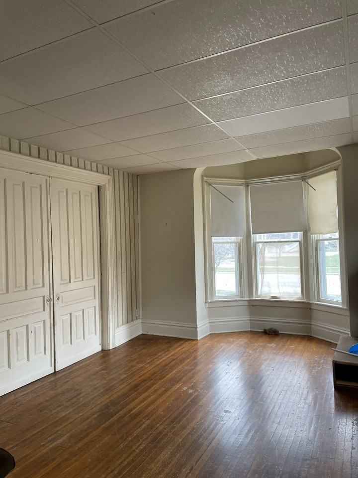 806 S Superior St #1-2023 - Photo 2 of 6