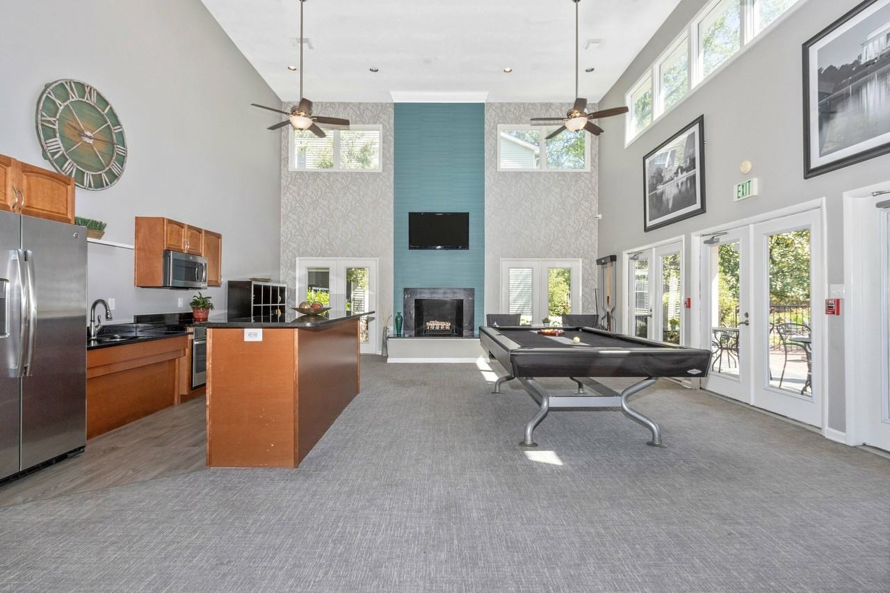 Arcadian Apartments - Photo 5 of 42