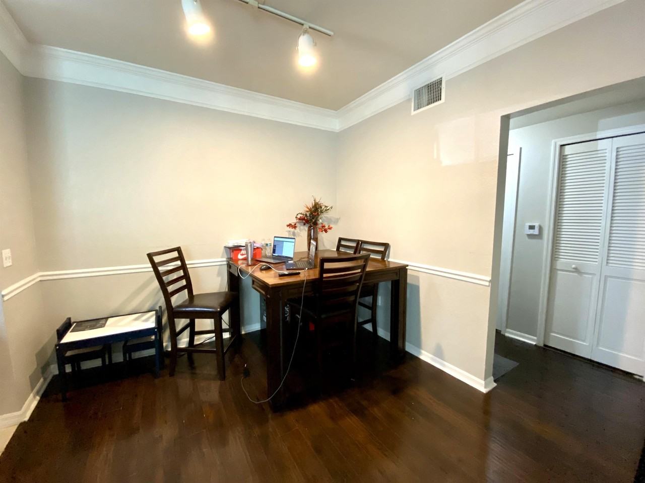 3432 Westchester Square Blvd #104 - Photo 3 of 12