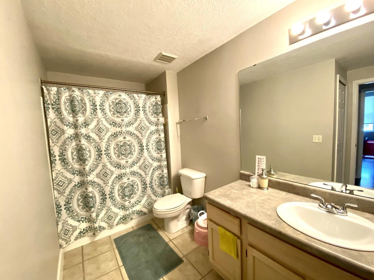 3432 Westchester Square Blvd #104 - Photo 7 of 12