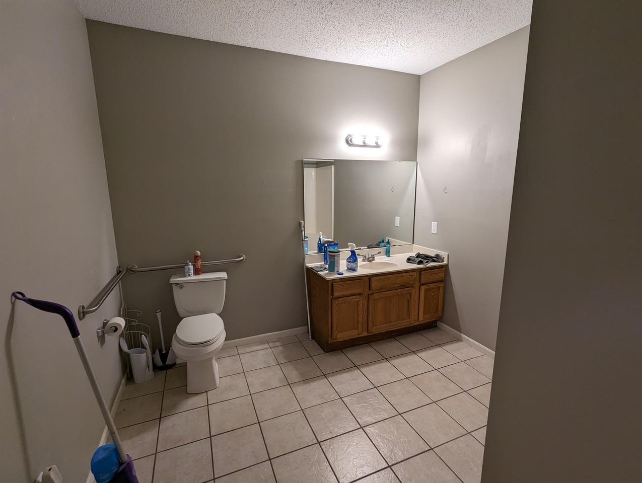 1839 Tyler St #2 - Photo 7 of 11