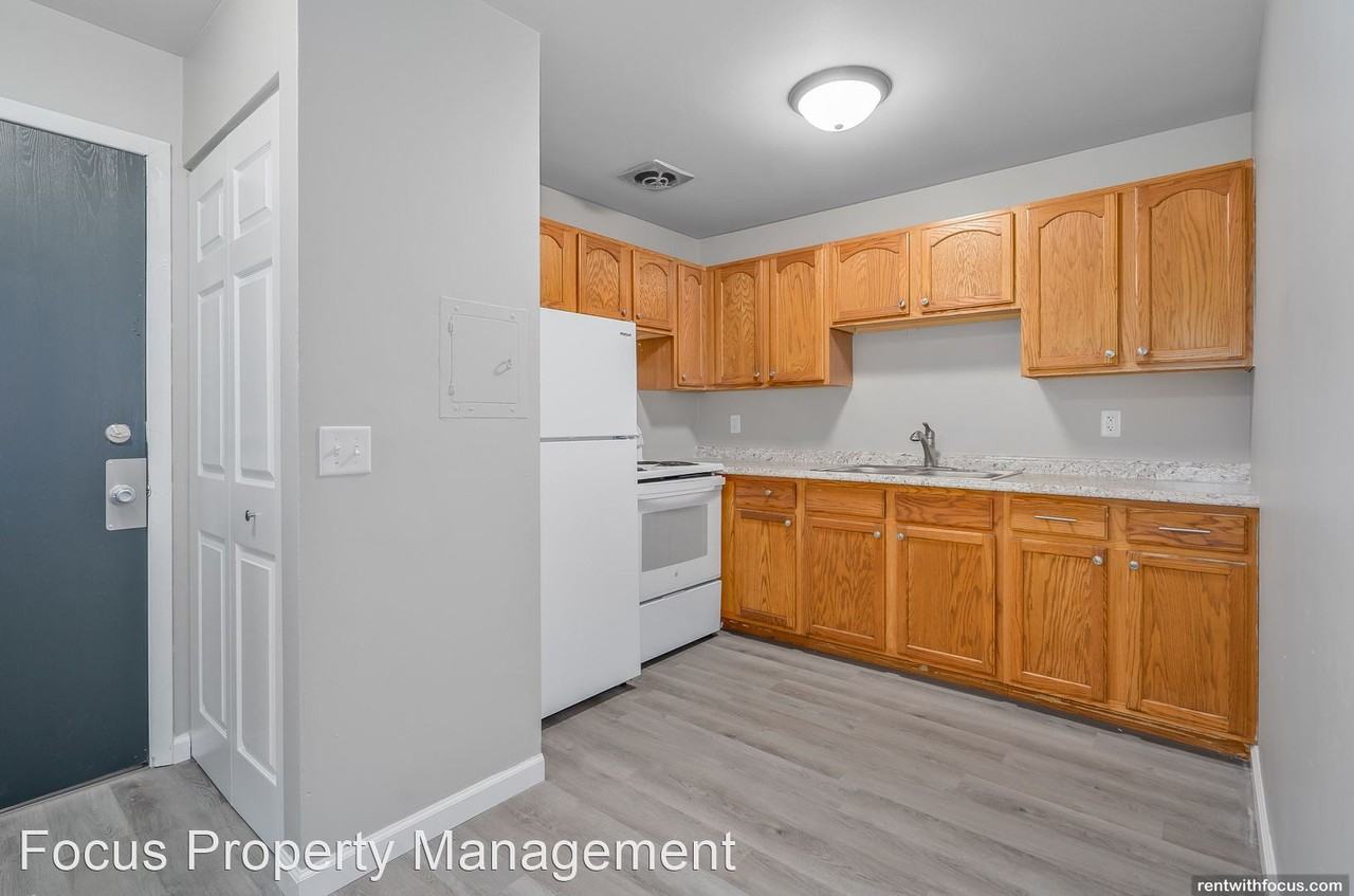 2011 Vine St. - Photo 2 of 15