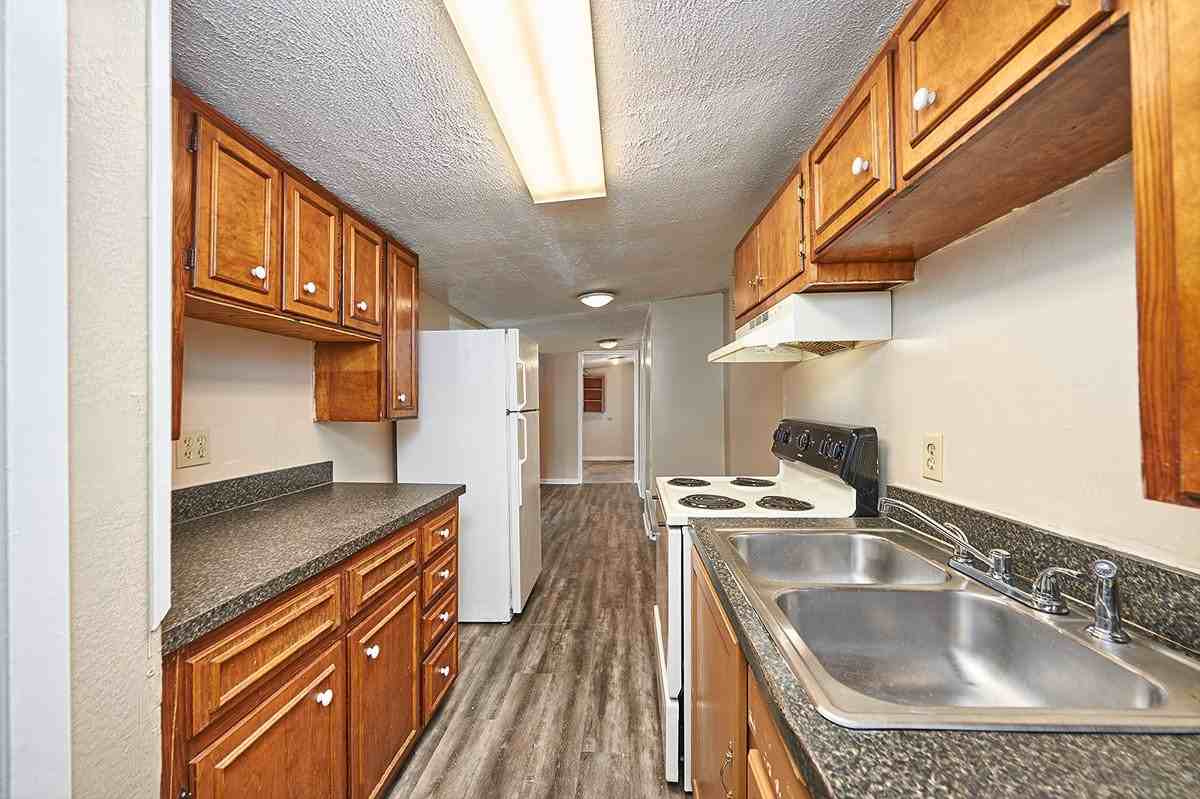 4207 Highway 31 W #C - Photo 4 of 8
