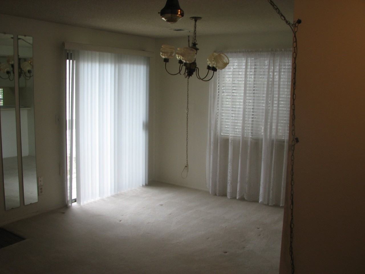 12526 E Cornell Ave - Photo 5 of 13