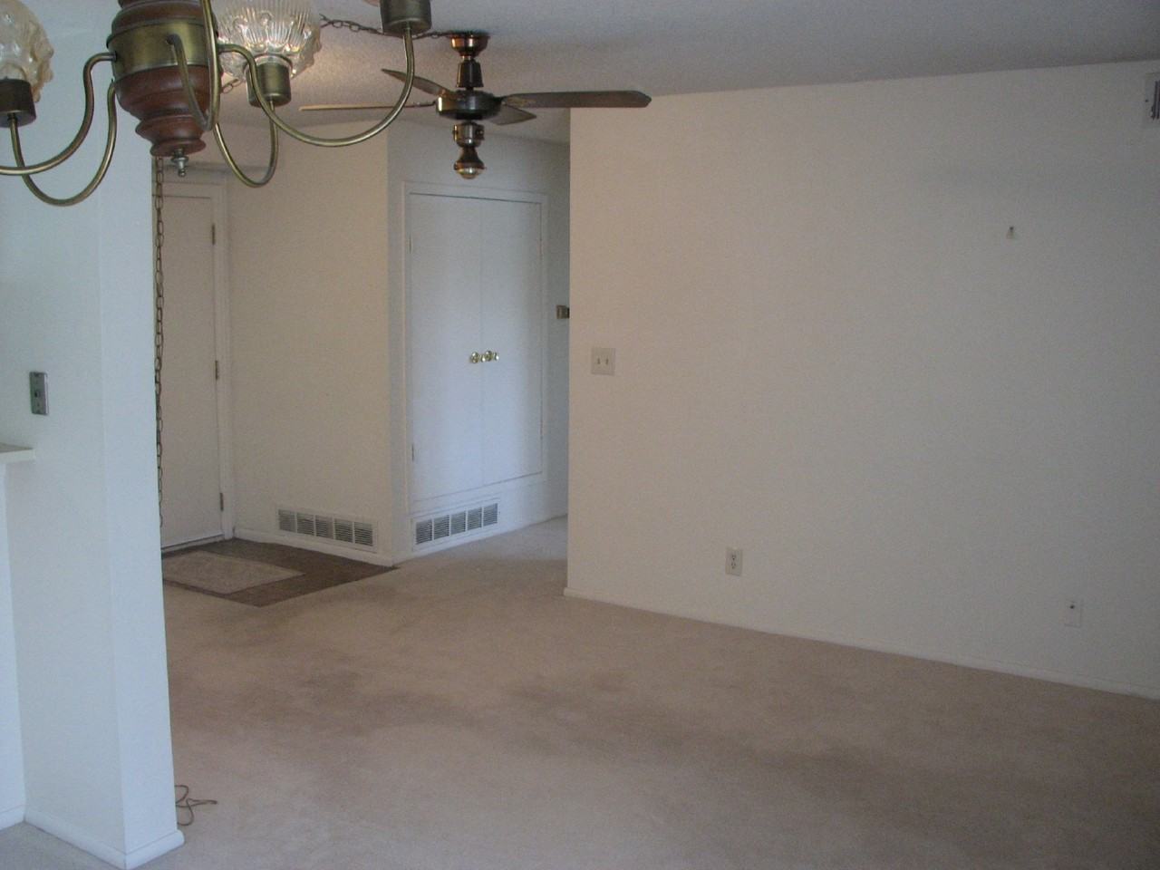 12526 E Cornell Ave - Photo 7 of 13