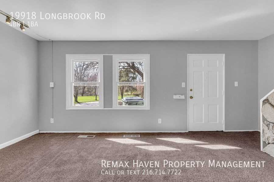 19918 Longbrook Rd - Photo 3 of 24