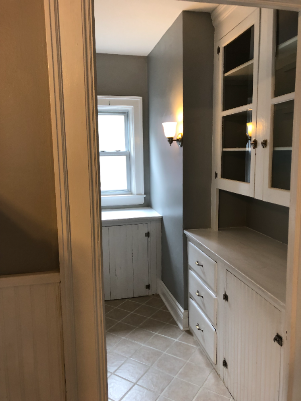 25 Russell St - Photo 3 of 8