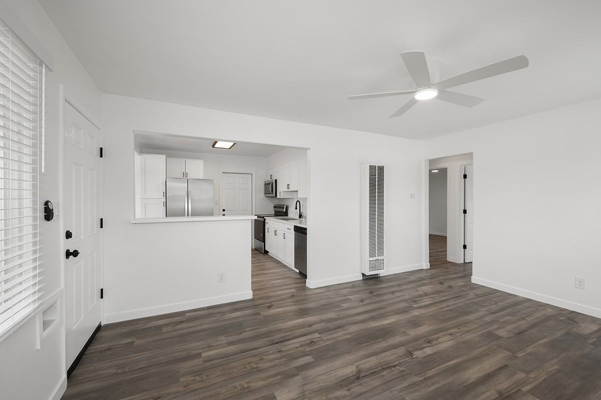 6378 Streamview Dr #1 - Photo 4 of 20