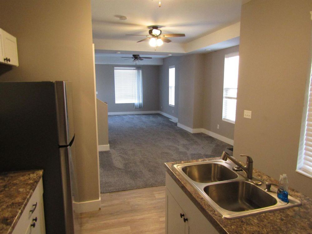 1496 Jackson St - Photo 3 of 22