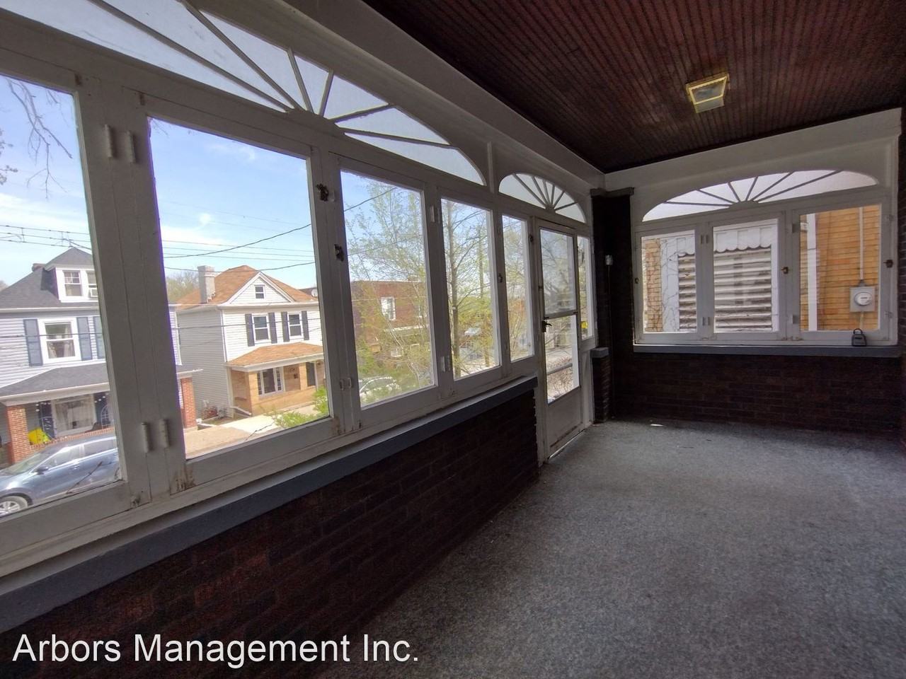 666 Montclair St - Photo 3 of 15