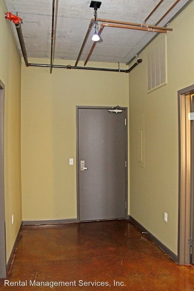 1030 NW 12th Ave - Photo 2 of 20