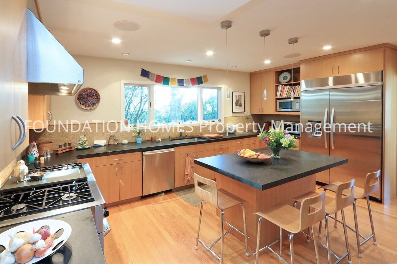 54 Shell Rd - Photo 2 of 18