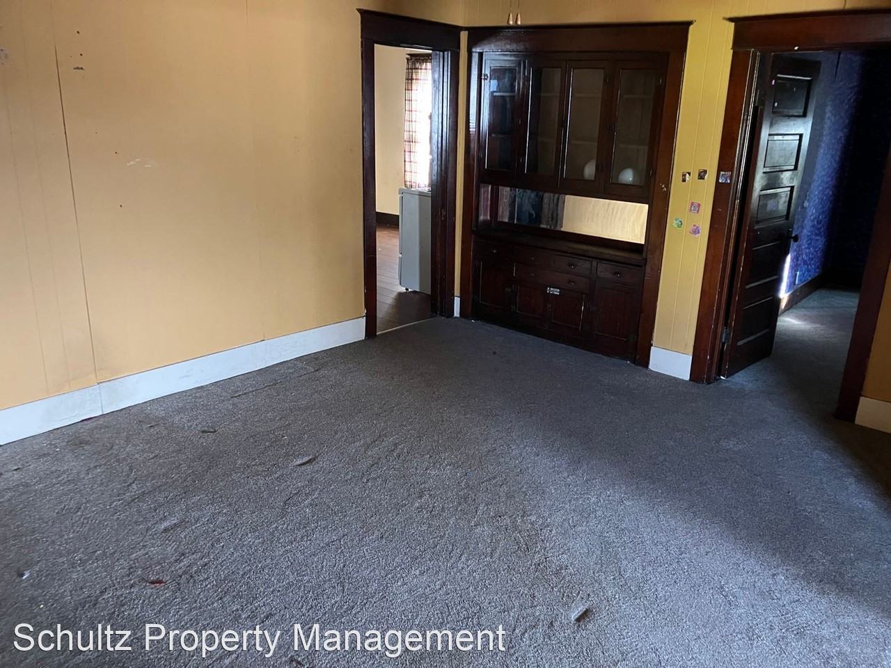 700/702 Main Street - Photo 2 of 4