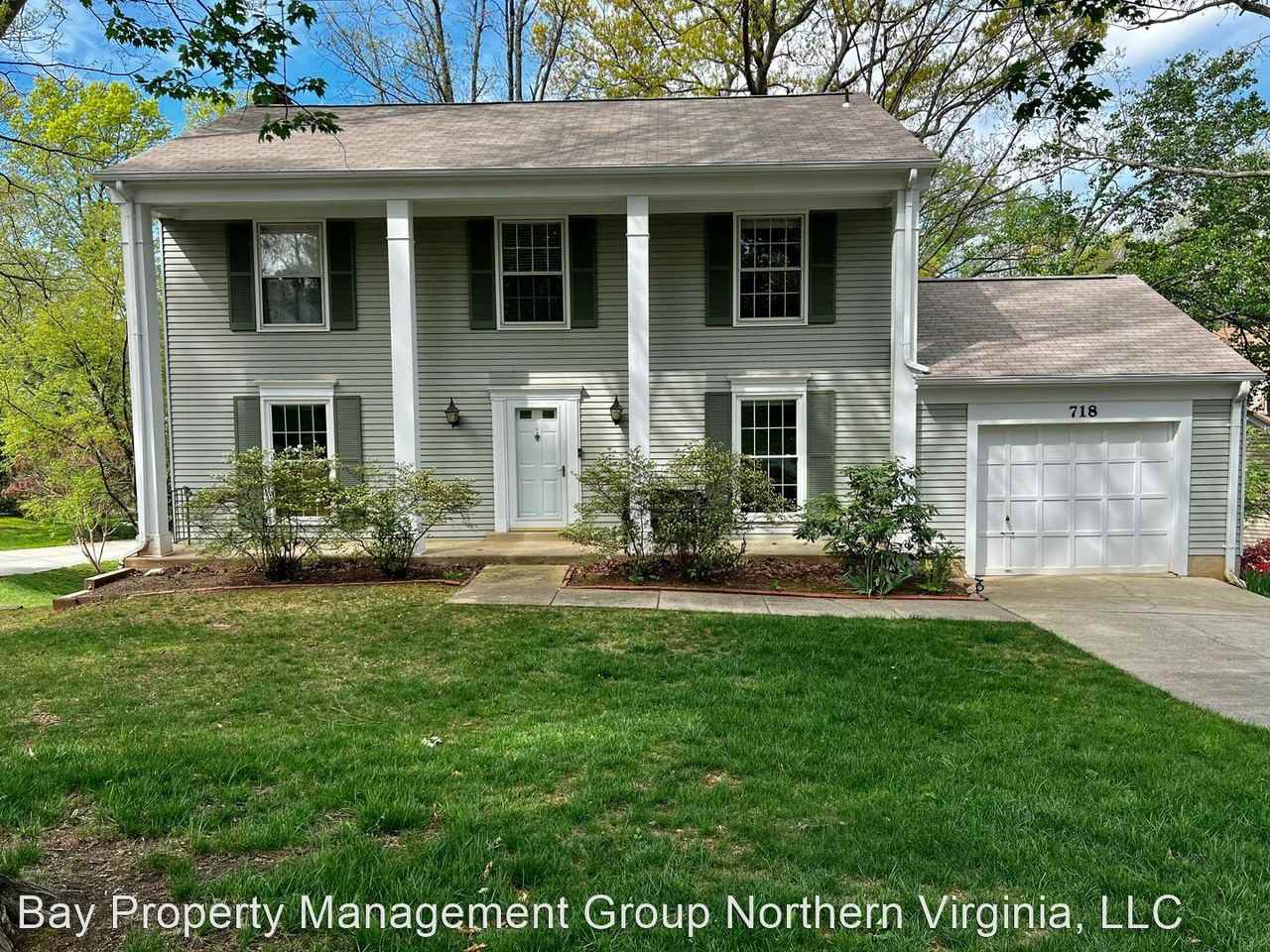 718 Upham Pl Nw - Photo 2 of 18