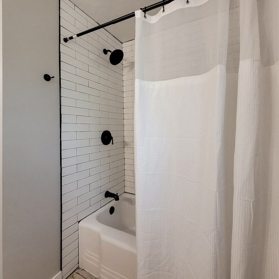 Ne 19th Pl - Photo 6 of 21