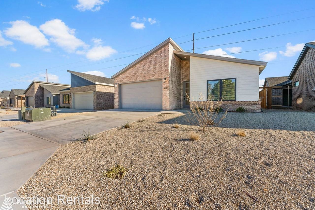 4521 22nd Pl - Photo 3 of 30