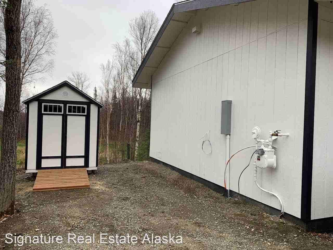 2321 S Colleen St - Photo 2 of 15