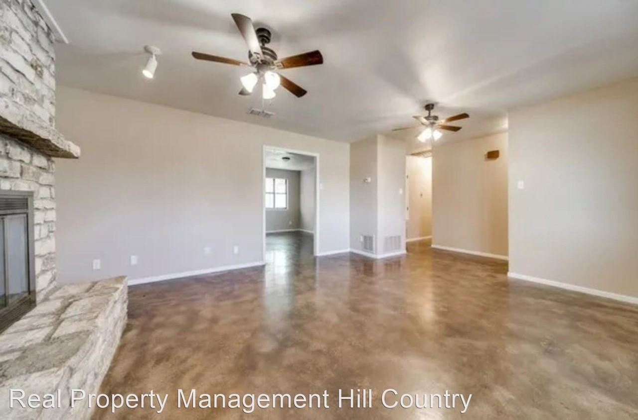 109 Ridge Trl - Photo 2 of 20