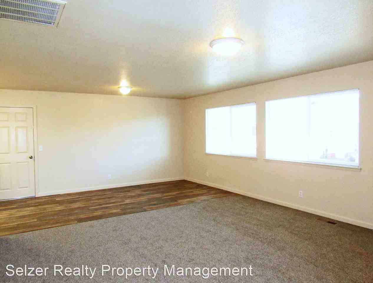 99 Madden Ln #B - Photo 2 of 12