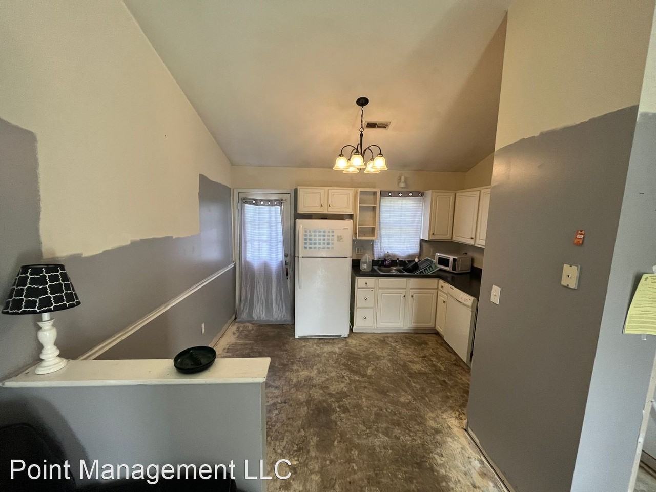 3165 Garden City Blvd Se - Photo 2 of 6