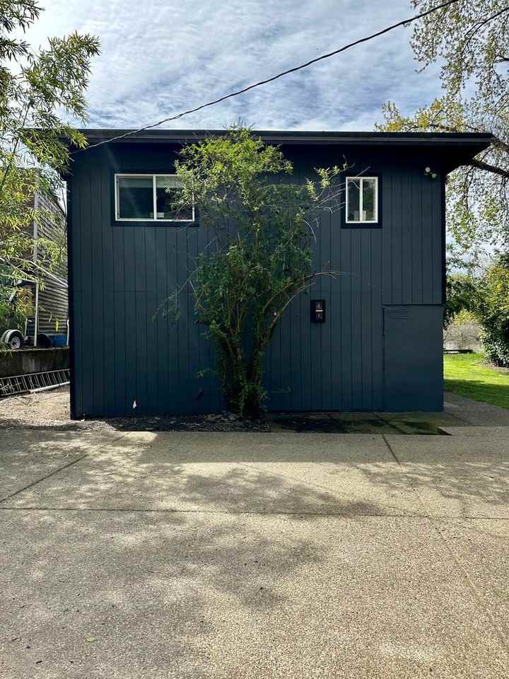 1669 Riverhaven Dr S - Photo 2 of 18