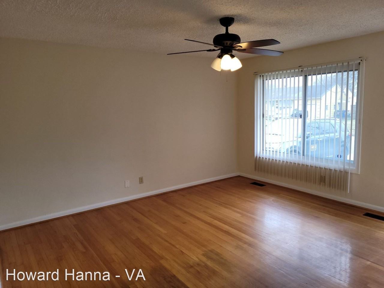 1315 Malmgren Ct - Photo 3 of 20