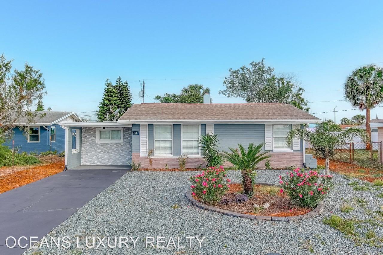 39 Poinsettia Dr - Photo 2 of 34