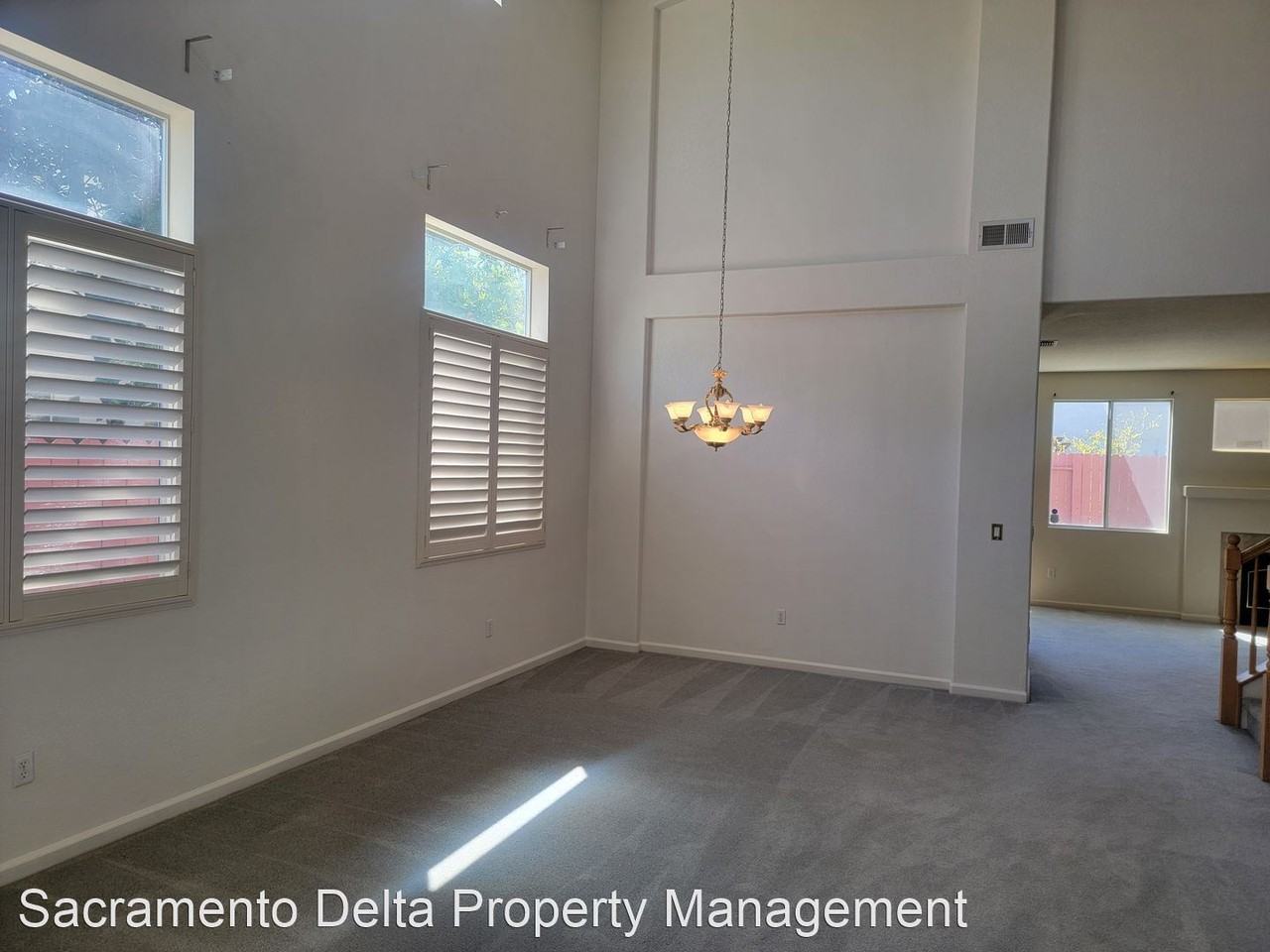 11 Frogs Leap Ct - Photo 3 of 21