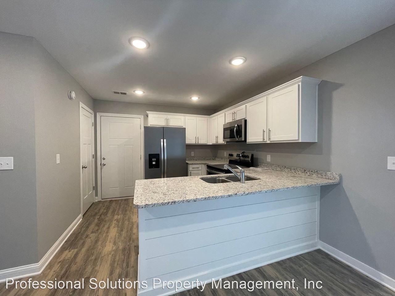 115/113 Tucker Ln - Photo 3 of 12