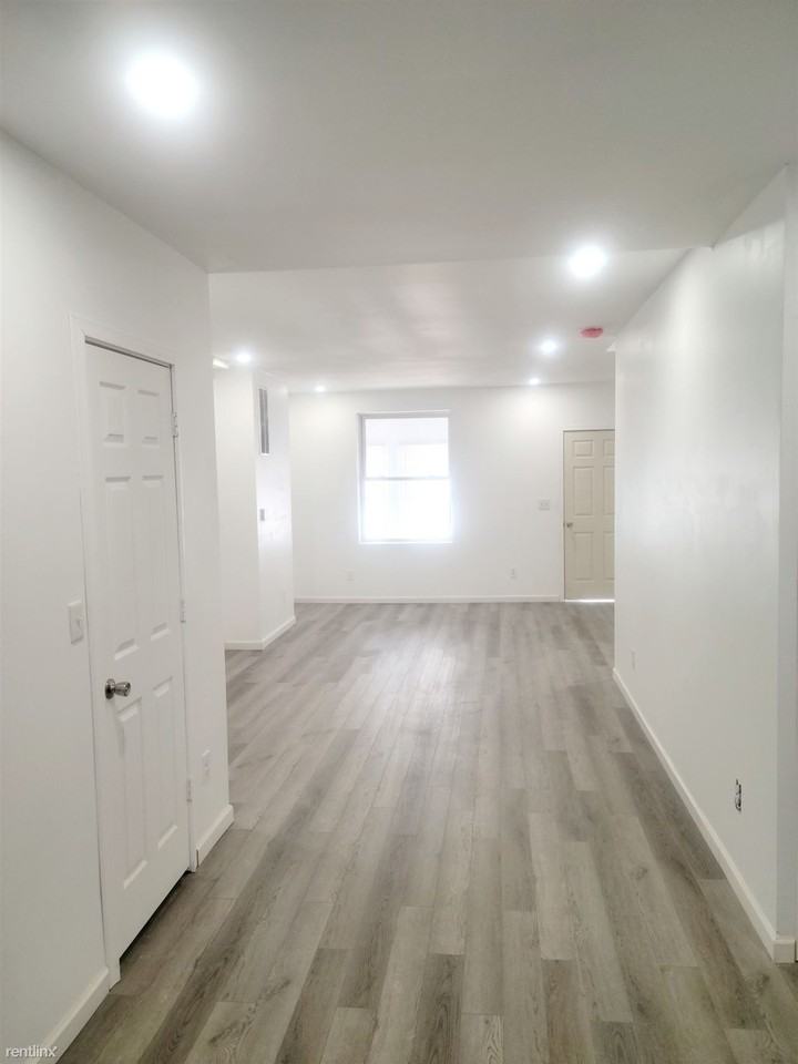 617 E 22nd St - Photo 2 of 11