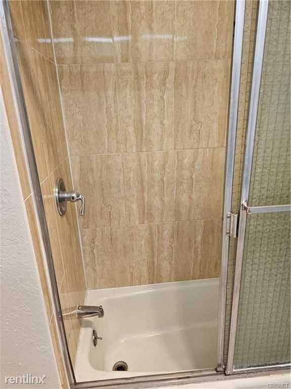 549 Ivy St - Photo 2 of 10