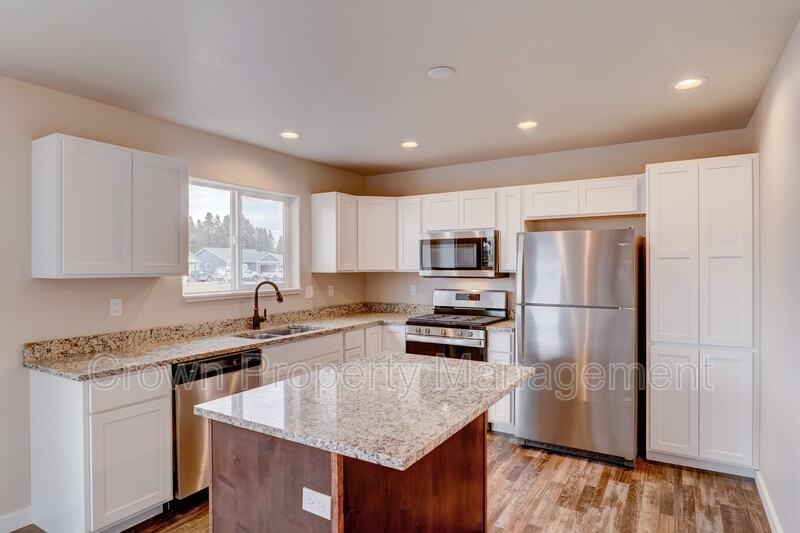 517 Sparrow Rd - Photo 3 of 30