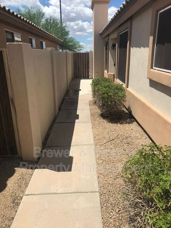 31244 N 40th Pl - Photo 3 of 22